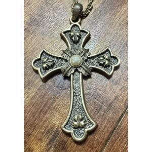 Vintage Sarah Coventry Limited Edition 1975 Gold Tone Cross Pendant Necklace